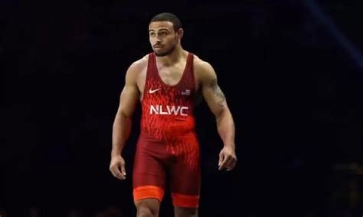 Aaron Brooks Net Worth