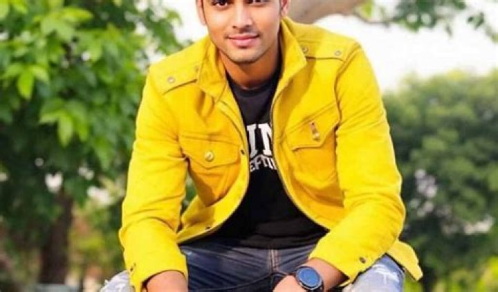 Abhijeet Sawant Net Worth