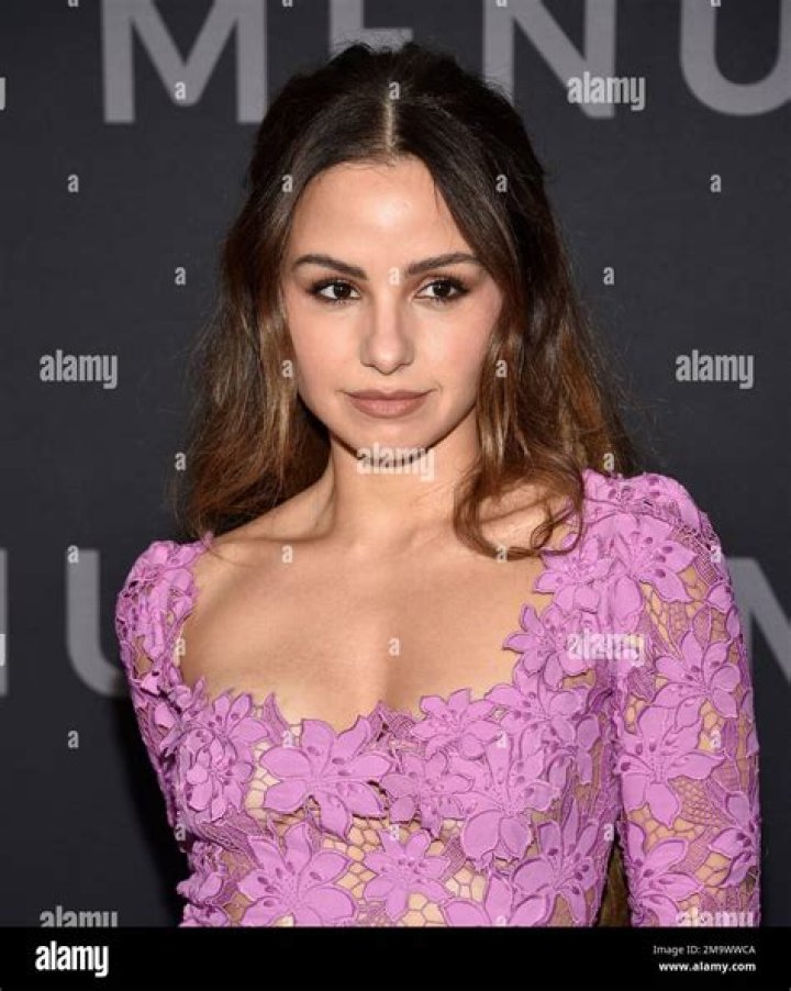 Aimee Cambridge Net Worth