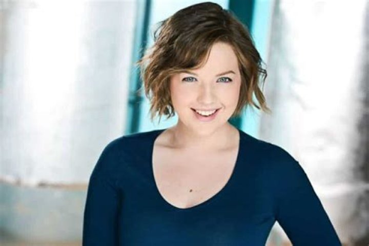 Aislinn Pulley Net Worth