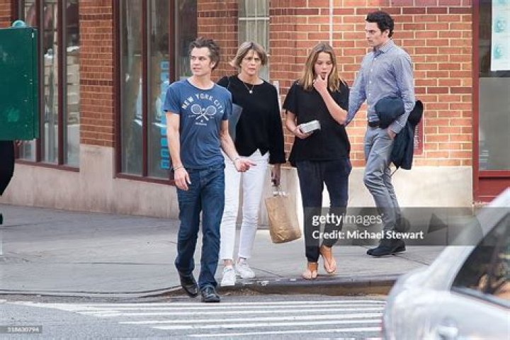 Alexis Knief Wiki, Age, Husband, Children, Parents, Height!