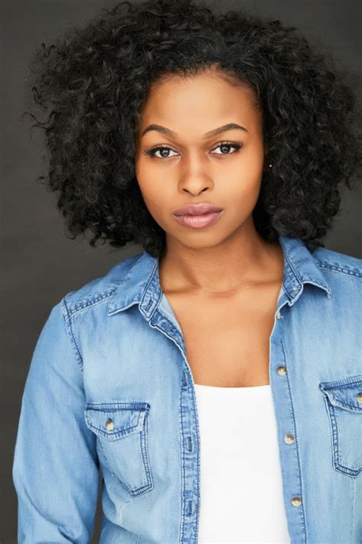 Aziza Scott