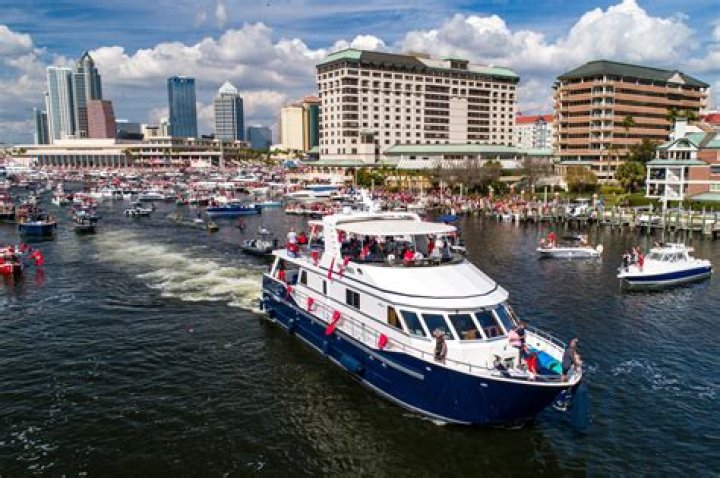 Bryan Glazer Net Worth