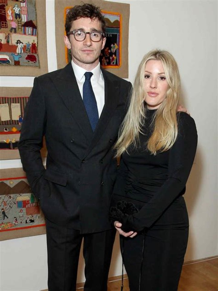 Caspar Jopling Bio, Wiki, Age, Height, Family, Wife, Arts, Salary, Son and Net Worth.