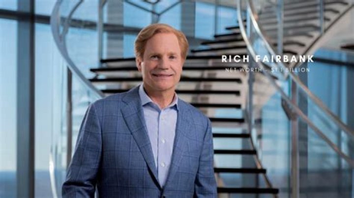 Christopher Fairbank Net Worth