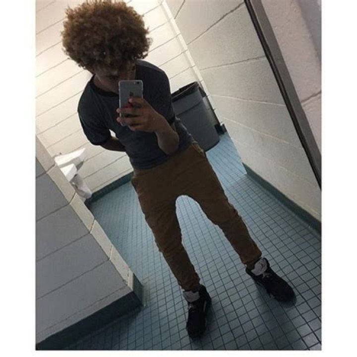 Curlyheadtj