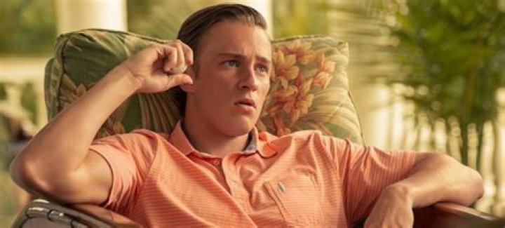 Drew Starkey Wiki, Age, Instagram, Outer Banks, Height, Net Worth, Parents and Family