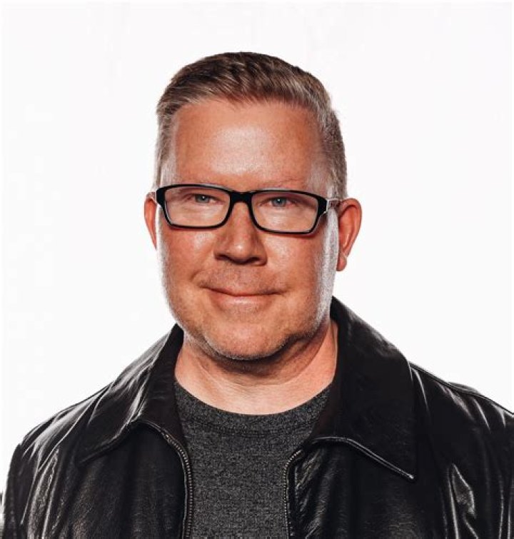 Elvira Schneider Net Worth