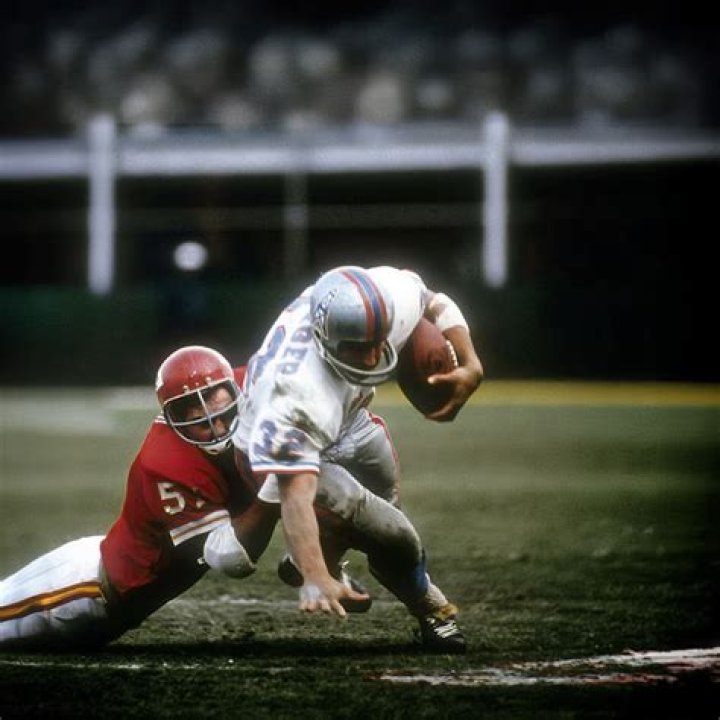 Hoyle Granger Net Worth