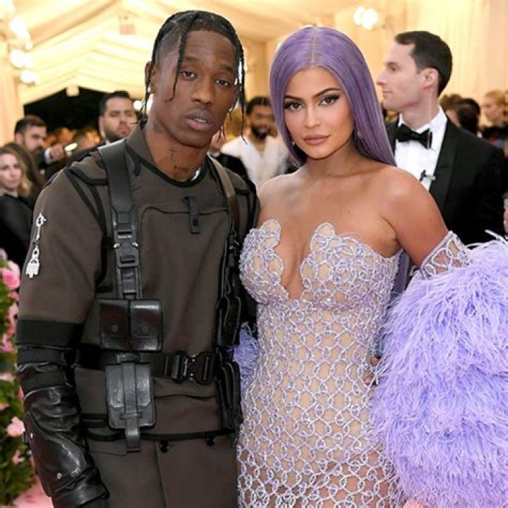 Is Travis Scott’s Partner Kylie Jenner’s Net Worth $750 Million? – A Flash At Her Earnings, Life, And More
