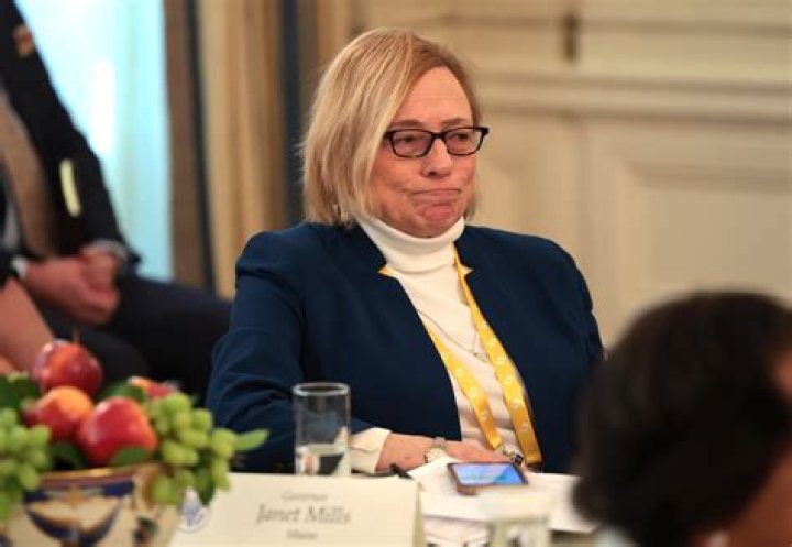 Janet Mills (Governor of Maine) Salary, Net Worth, Bio, Wiki, Age, Husband, Children, Career, Facts