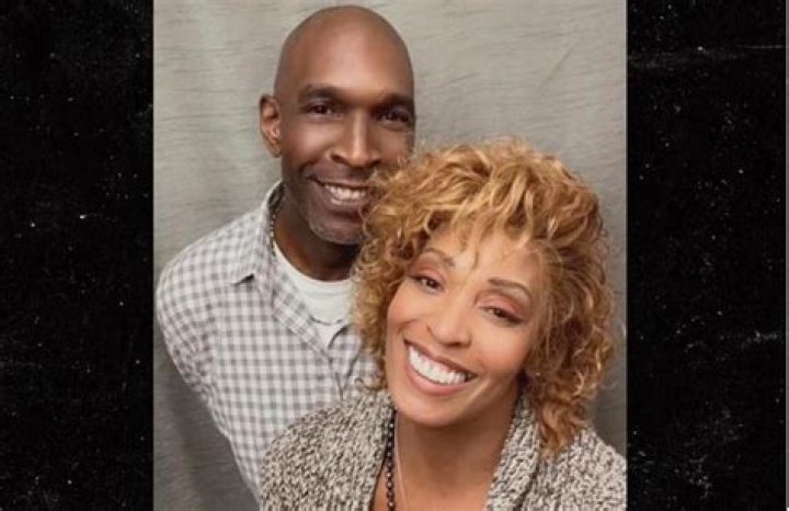 Joe Smith And His Wife Kisha Chavis Net Worth 2023 : Bio, Age, Religion, Salary, Income & Assets - SarkariResult