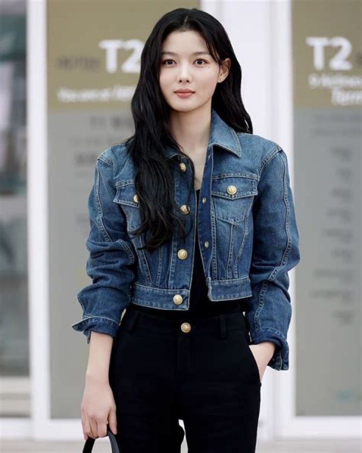 Kim Yoo-jung (Actress) Wiki, Bio, Height, Weight, Boyfriend, Facts