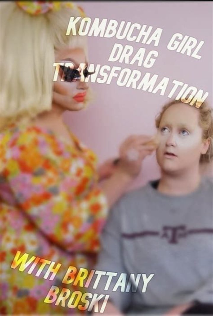 Kombucha girl: Brittany Broski Age, Birthday and Meme Explained