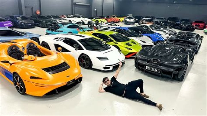 Lana Rose has a huge net worth and exotic car collection and painting