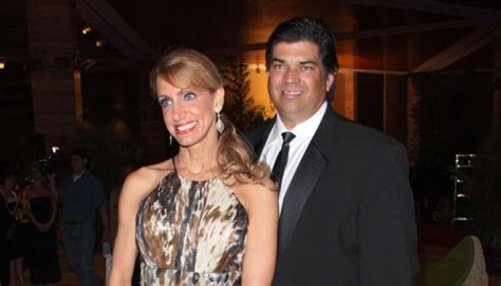 Lorenzo Luaces Bio, Lili Estefan, Divorce, Marriage, Net Worth