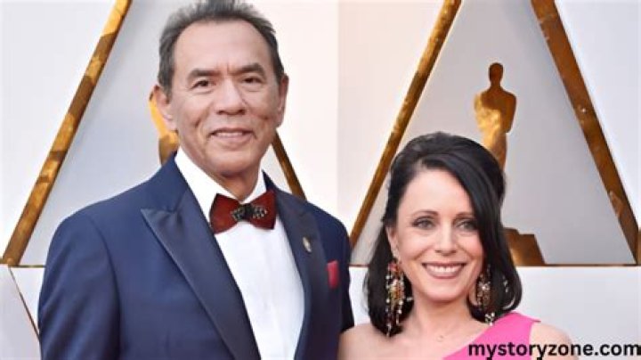 Maura Dhu Studi Net Worth