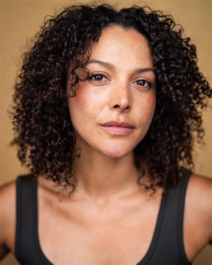 Mecia Simson