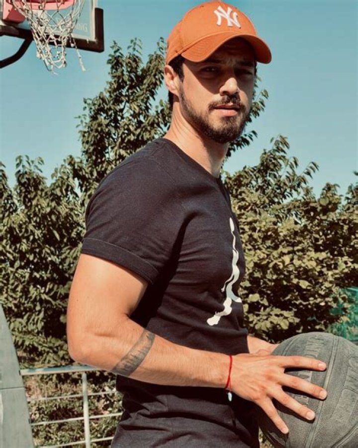 Mert Yavuzcan Net Worth