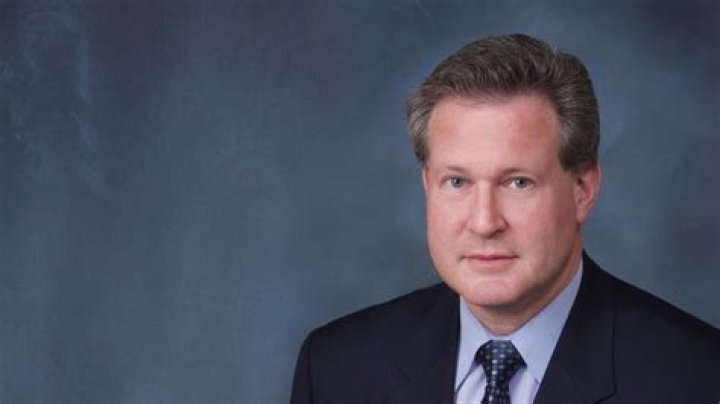 Robert Lustig Net Worth