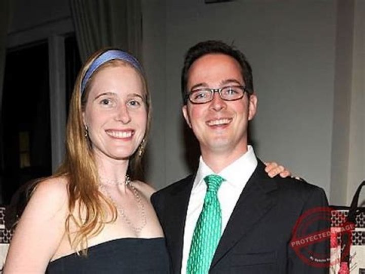 Sharon Warren Bio, Wiki, Age, Height, Parents, Husband, Movies, and Net Worth