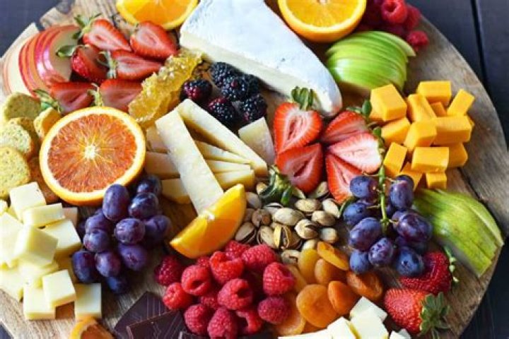 The BEST Fruit and Cheese Board
