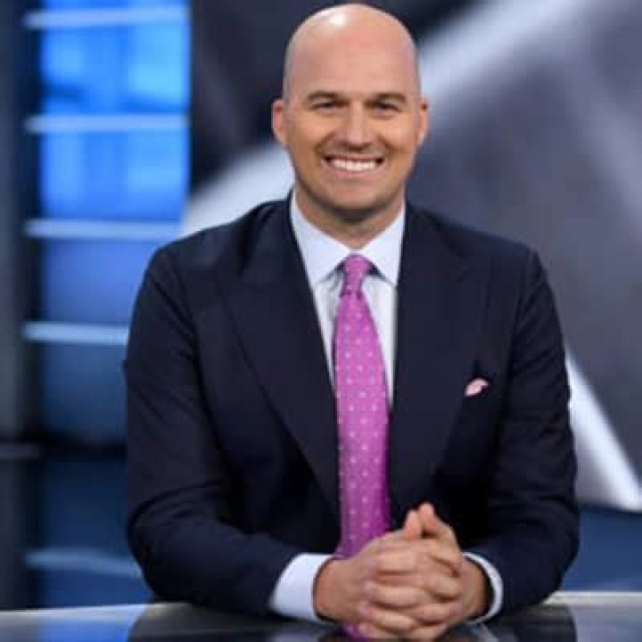 Tim Hasselbeck Net Worth