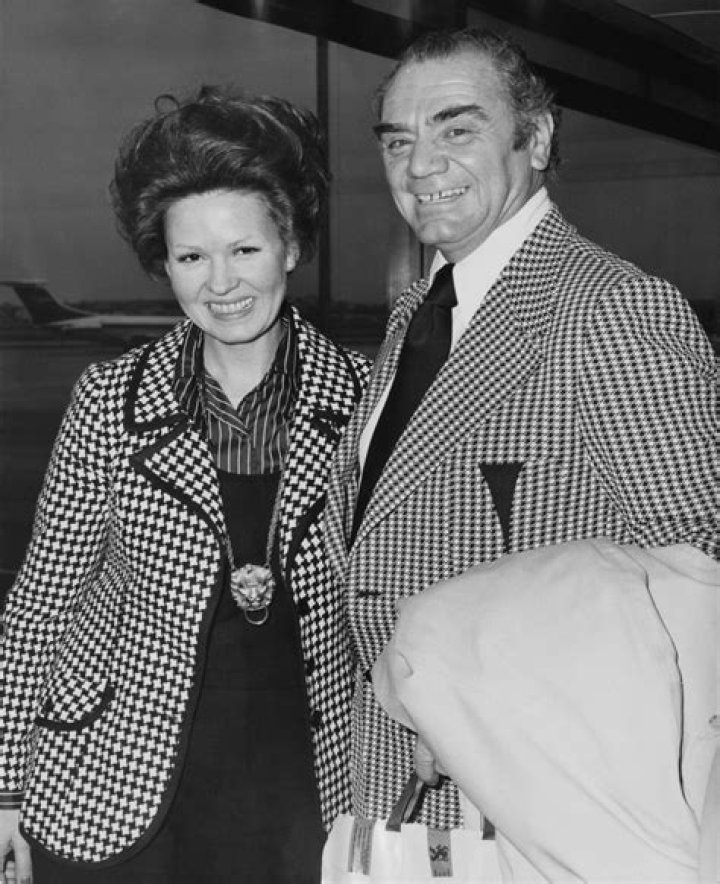 Tova Borgnine Net Worth