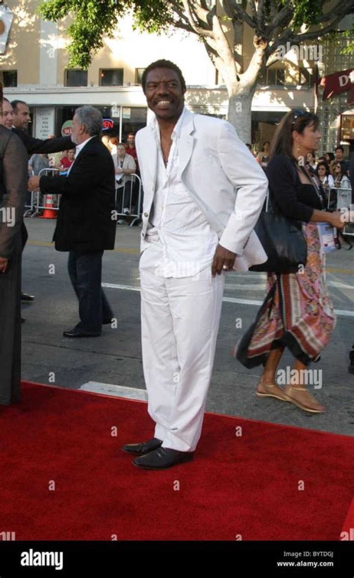 Vondie Curtis-Hall Net Worth