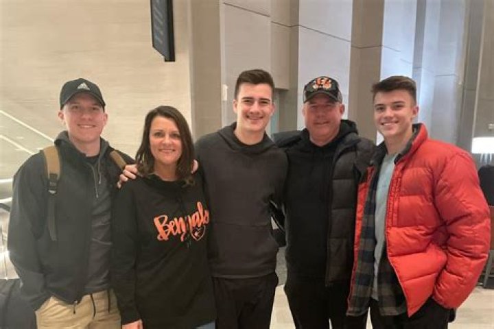 Who Are Evan Mcpherson’s Parents? Is Alex Mcpherson Related To Evan Mcpherson? - SarkariResult