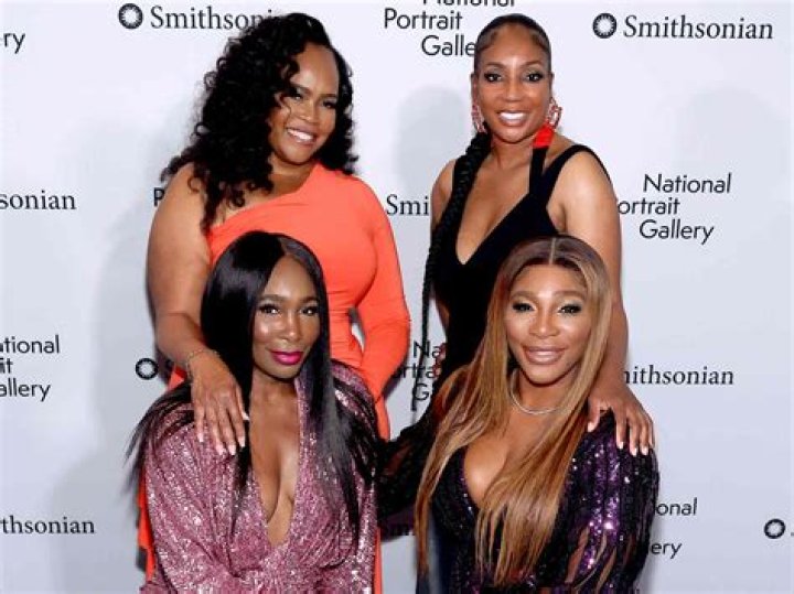 Who Is Isha Price (Venus And Serena’s Sister)? Taking a Closer Look At Her Age, Job, And Life